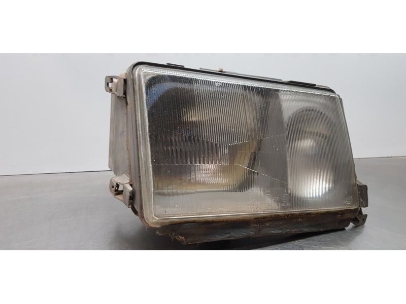 Recambio de faro derecho para mercedes clase e (w124) berlina d 300 (124.130) referencia OEM IAM A1248203959  