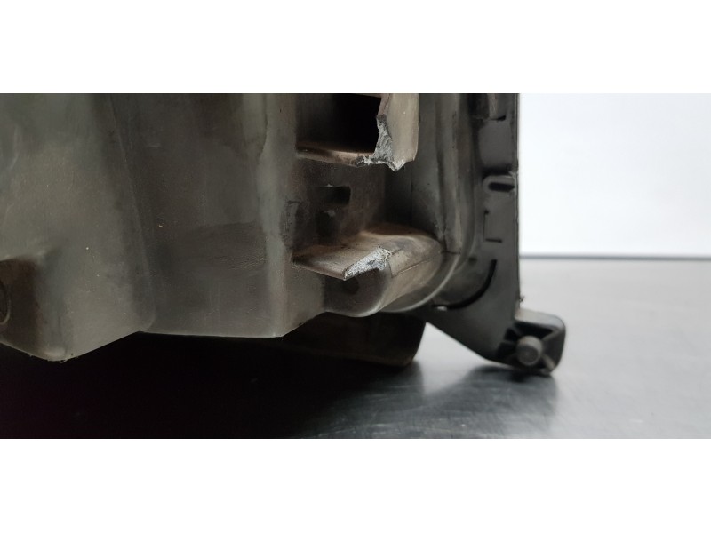 Recambio de faro izquierdo para mercedes clase e (w124) berlina d 300 (124.130) referencia OEM IAM A1248204059  