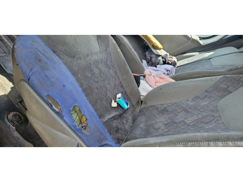 opel vivaro del año 2003