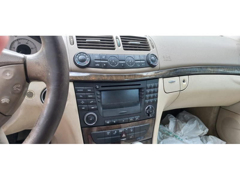 mercedes clase e (w211) berlina del año 2006