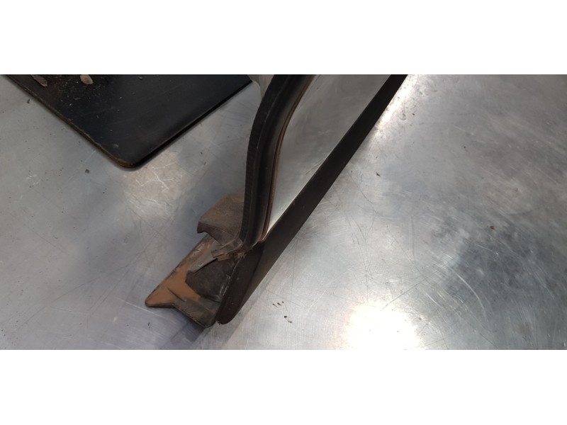 Recambio de puerta trasera izquierda para citroen ds 7 crossback bluehdi referencia OEM IAM 9819326880  