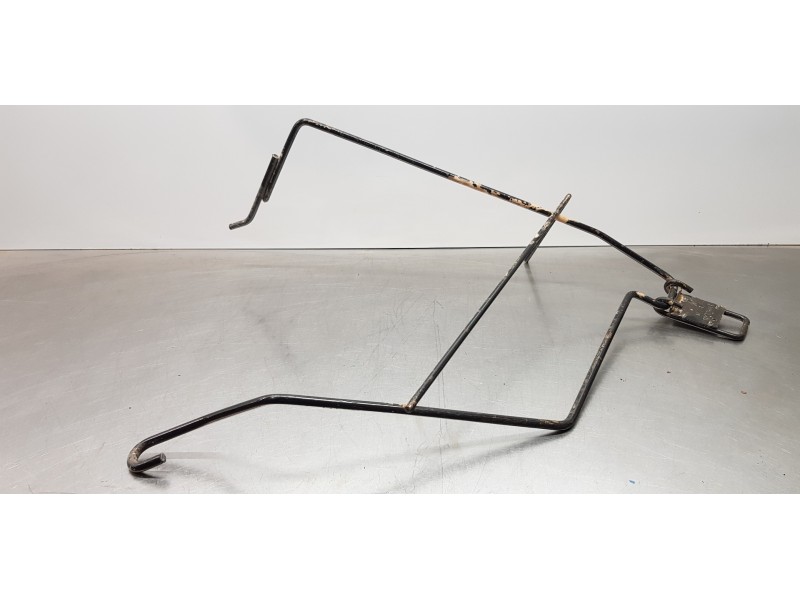 Recambio de soporte rueda repuesto para dacia lodgy stepway referencia OEM IAM 849802905R 572108083R  Recambio de soporte rueda repuesto para dacia lodgy stepway referencia OEM IAM 849802905R 572108083R