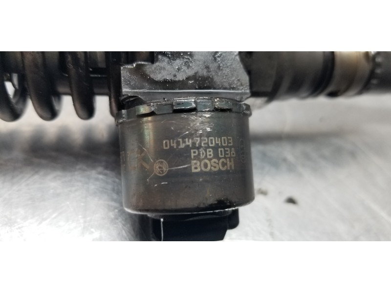 Recambio de inyector para volkswagen golf v berlina (1k1) sportline referencia OEM IAM 03G130073B 0414720403  Recambio de inyector para volkswagen golf v berlina (1k1) sportline referencia OEM IAM 03G130073B 0414720403