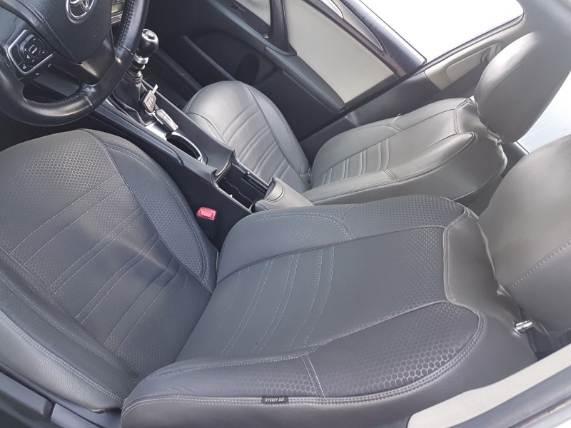 toyota avensis touring sports del año 2017