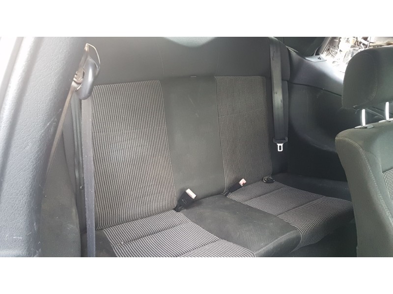 volkswagen golf iii cabrio (1e7) del año 2001