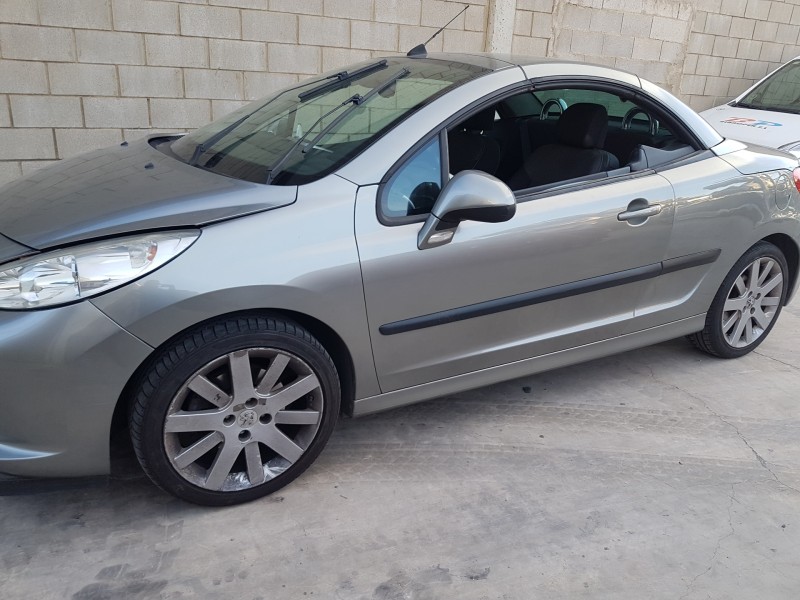 peugeot 207 cc del año 2007