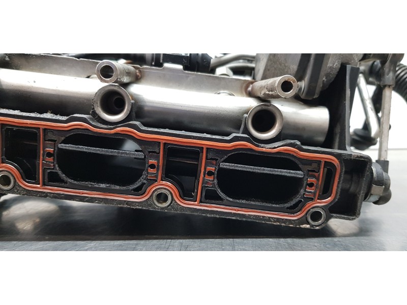 Recambio de colector admision para seat leon (1p1) fr referencia OEM IAM 06F133201N 06F133185AD 06F133482B