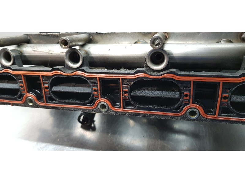 Recambio de colector admision para seat leon (1p1) fr referencia OEM IAM 06F133201N 06F133185AD 06F133482B