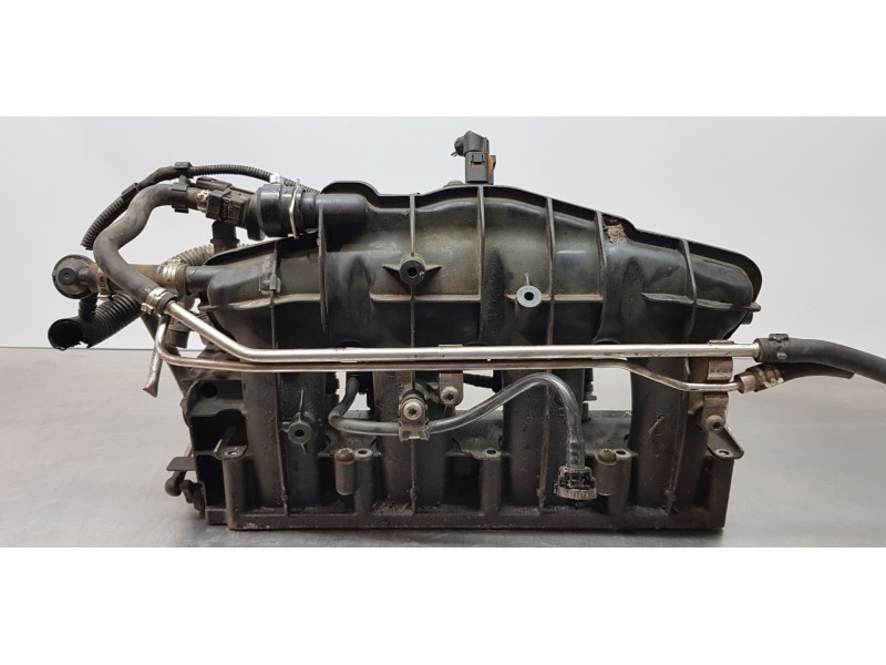 Recambio de colector admision para seat leon (1p1) fr referencia OEM IAM 06F133201N 06F133185AD 06F133482B