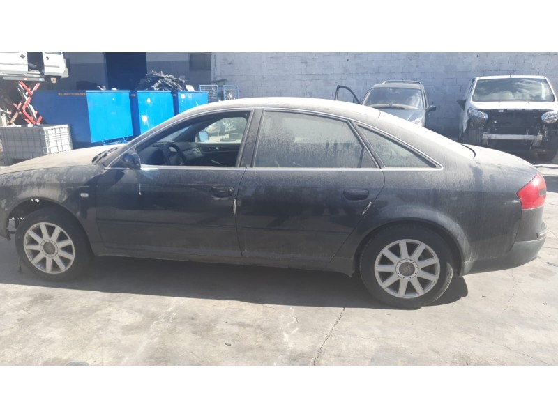 audi a6 berlina (4b2) del año 2002