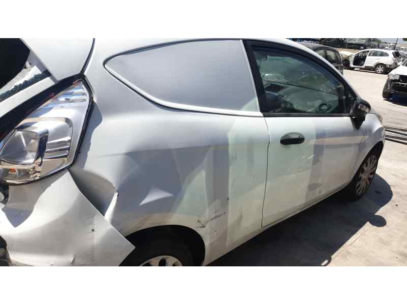 ford fiesta (ccn) del año 2014