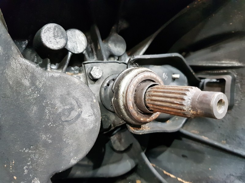 Recambio de caja cambios para citroen xsara picasso exclusive referencia OEM IAM 20DM62  