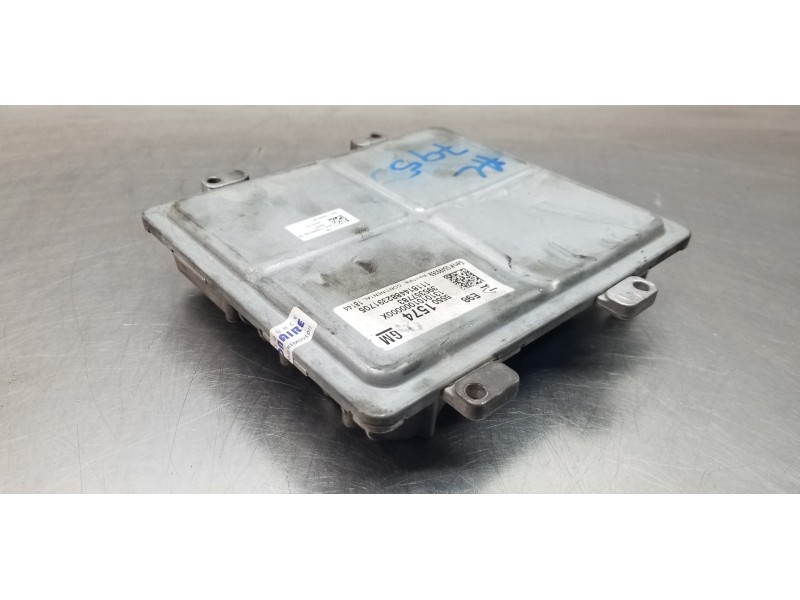 Recambio de centralita motor uce para opel zafira (c) family start/stop referencia OEM IAM 55501574 395357783  Recambio de centralita motor uce para opel zafira (c) family start/stop referencia OEM IAM 55501574 395357783