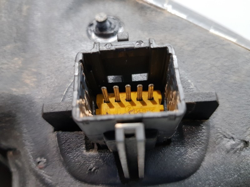 Recambio de retrovisor izquierdo para renault scenic ii grand confort dynamique referencia OEM IAM 7701068384   Recambio de retrovisor izquierdo para renault scenic ii grand confort dynamique referencia OEM IAM 7701068384