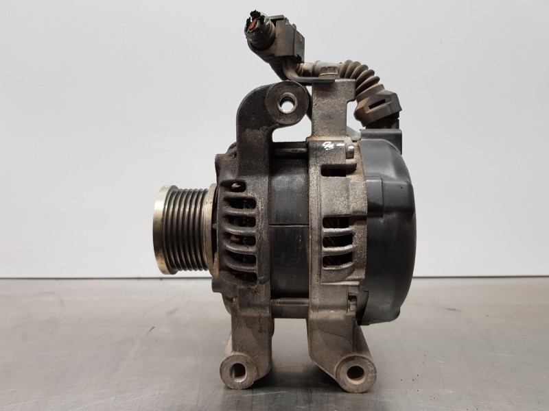 Recambio de alternador para toyota auris active referencia OEM IAM 270600R090 MS1042113140  Recambio de alternador para toyota auris active referencia OEM IAM 270600R090 MS1042113140