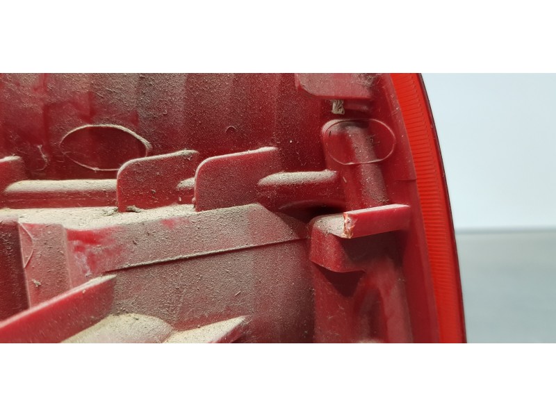 Recambio de piloto trasero derecho para audi a3 (8p) restyling referencia OEM IAM 8P0945096B 8P0945096 