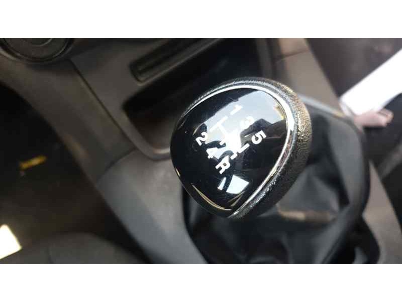 ford fiesta (ccn) del año 2014