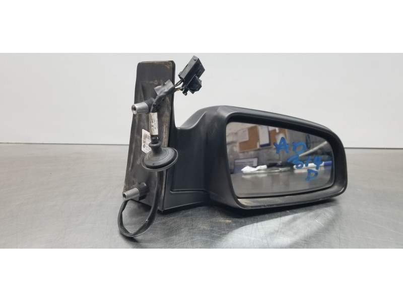 Recambio de retrovisor derecho para opel zafira b cosmo referencia OEM IAM 13253340 13131970 