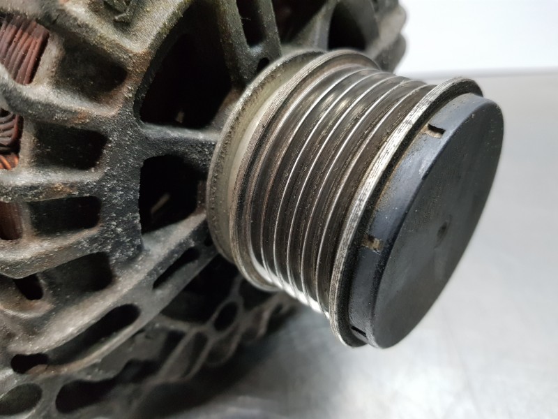 Recambio de alternador para seat toledo (kg3) reference referencia OEM IAM 03L903023F 2607703B  Recambio de alternador para seat toledo (kg3) reference referencia OEM IAM 03L903023F 2607703B