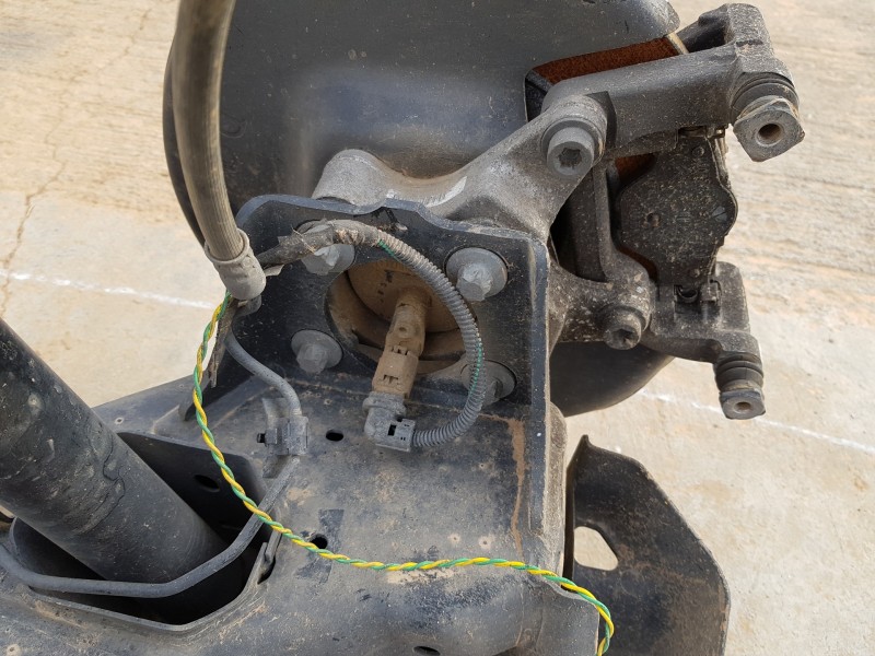 Recambio de puente trasero para citroen c4 grand picasso exclusive referencia OEM IAM 1647872280 1610186380  Recambio de puente trasero para citroen c4 grand picasso exclusive referencia OEM IAM 1647872280 1610186380