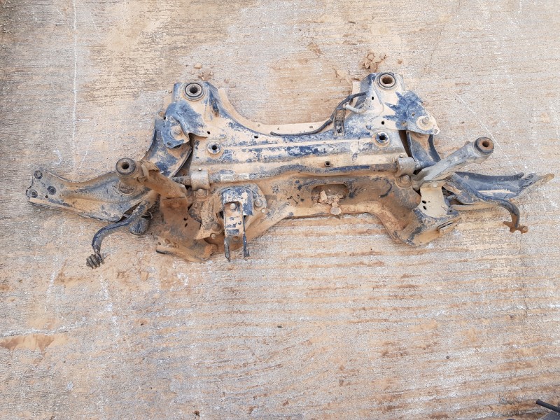 Recambio de puente delantero para citroen c4 grand picasso exclusive referencia OEM IAM 9677071580 9802490980  Recambio de puente delantero para citroen c4 grand picasso exclusive referencia OEM IAM 9677071580 9802490980