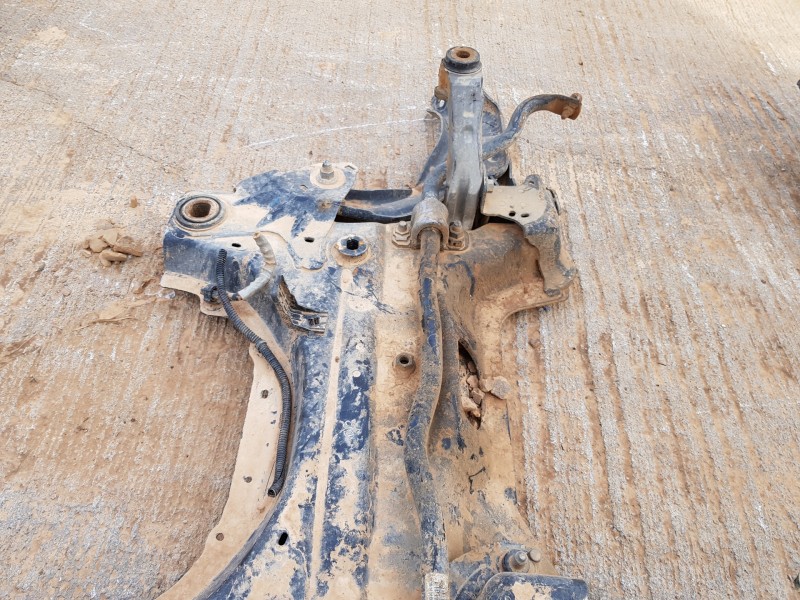 Recambio de puente delantero para citroen c4 grand picasso exclusive referencia OEM IAM 9677071580 9802490980  Recambio de puente delantero para citroen c4 grand picasso exclusive referencia OEM IAM 9677071580 9802490980