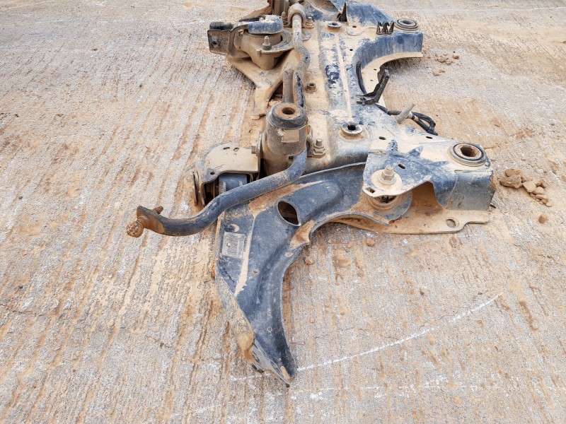 Recambio de puente delantero para citroen c4 grand picasso exclusive referencia OEM IAM 9677071580 9802490980  Recambio de puente delantero para citroen c4 grand picasso exclusive referencia OEM IAM 9677071580 9802490980