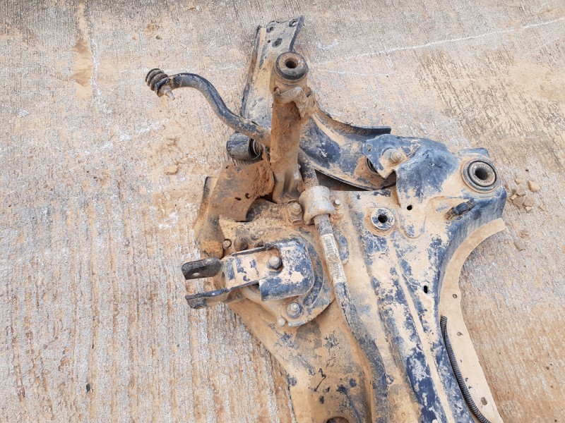 Recambio de puente delantero para citroen c4 grand picasso exclusive referencia OEM IAM 9677071580 9802490980  Recambio de puente delantero para citroen c4 grand picasso exclusive referencia OEM IAM 9677071580 9802490980