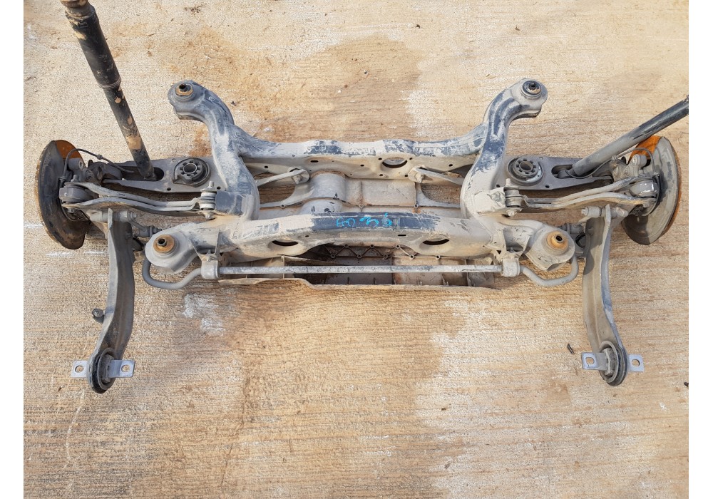 Recambio de puente trasero para mercedes clase b (w246) b 200 cdi be (246.201) referencia OEM IAM A2463501108  