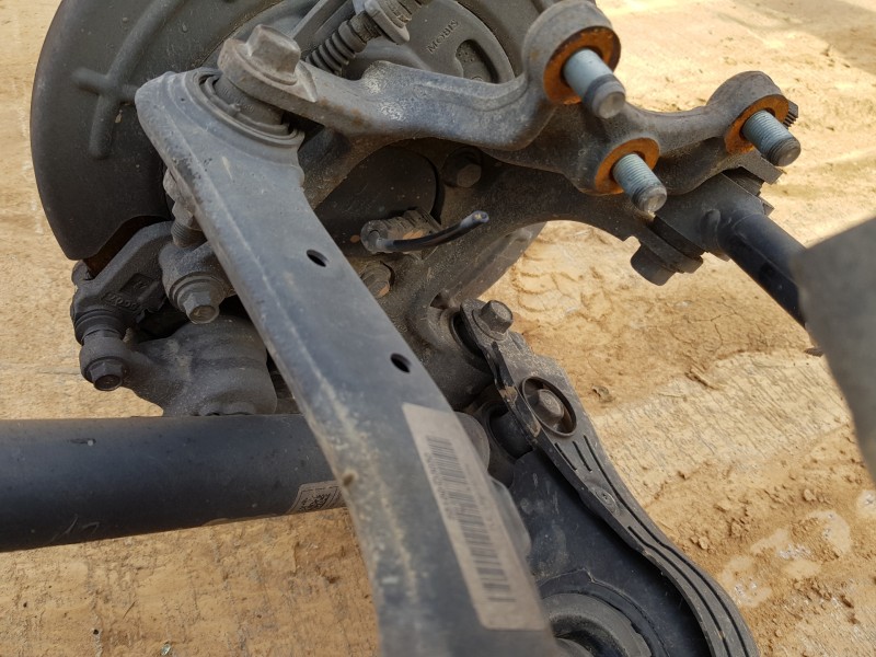 Recambio de puente trasero para hyundai tucson ix35 referencia OEM IAM 55405D7000  