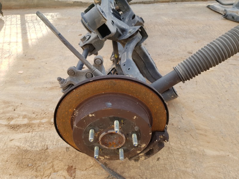 Recambio de puente trasero para hyundai tucson ix35 referencia OEM IAM 55405D7000  