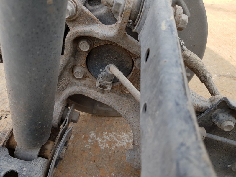 Recambio de puente trasero para kia sportage concept referencia OEM IAM 55405D7500  