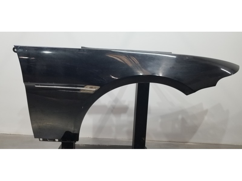 Recambio de aleta delantera derecha para bmw serie 6 cabrio (e64) 645ci referencia OEM IAM 41357133796  