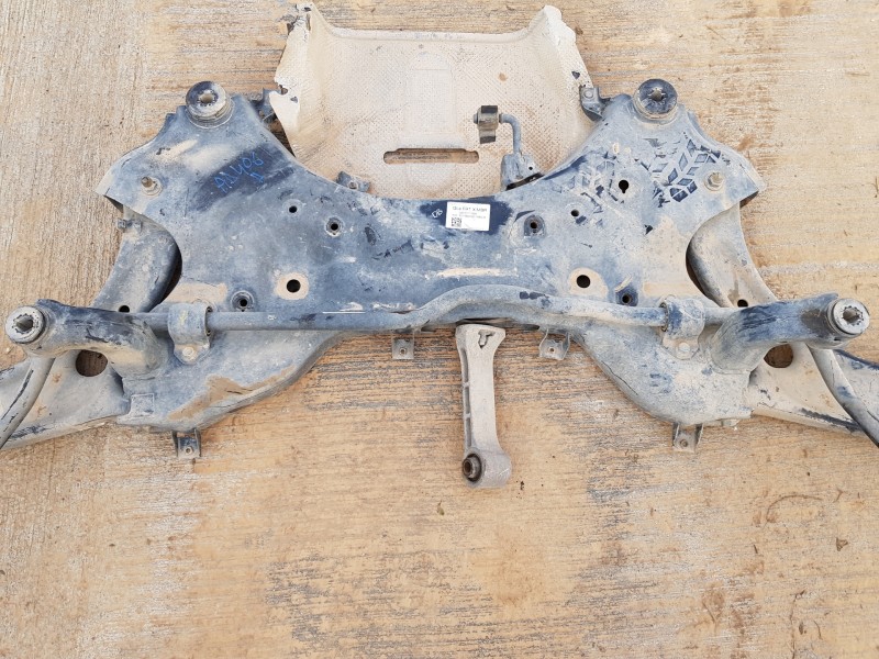 Recambio de puente delantero para kia sportage dynamic referencia OEM IAM 62405D7050 62401F1050 