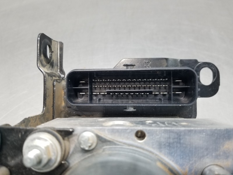 Recambio de abs para citroen ds 7 crossback bluehdi referencia OEM IAM 9834950280 9812786180 