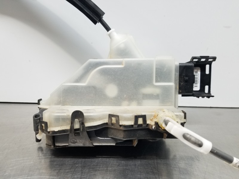 Recambio de cerradura puerta delantera derecha para citroen ds 7 crossback bluehdi referencia OEM IAM 9820531180 16943500 