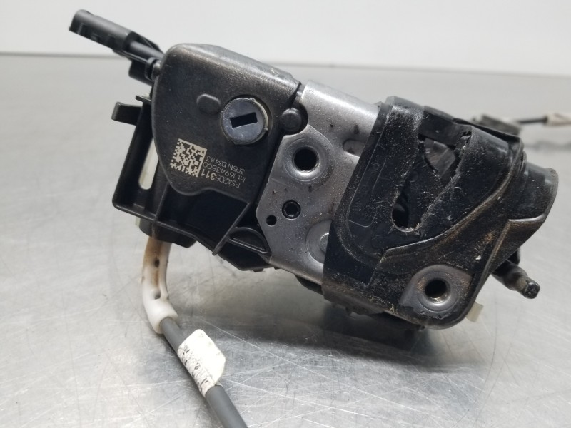 Recambio de cerradura puerta delantera derecha para citroen ds 7 crossback bluehdi referencia OEM IAM 9820531180 16943500 