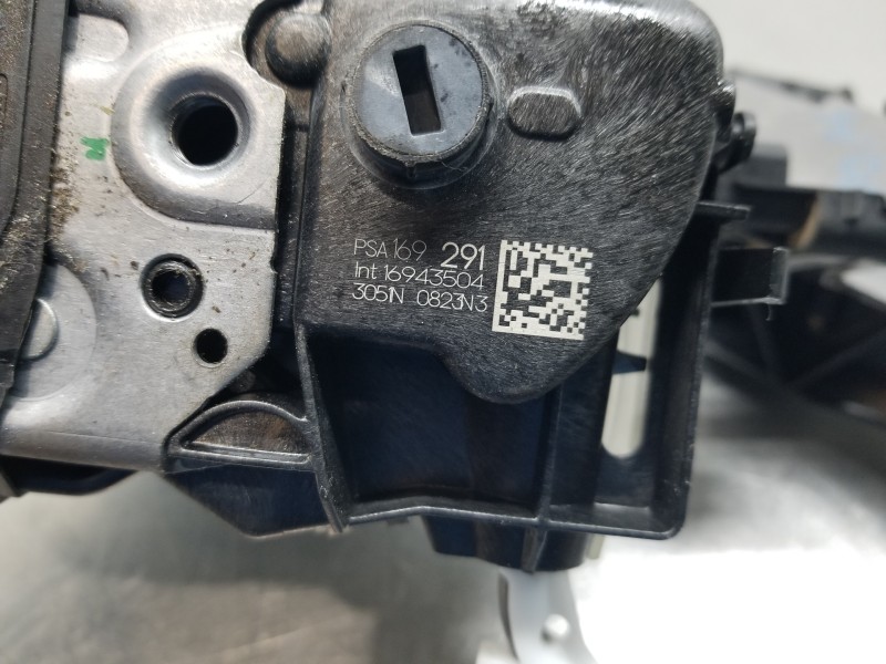 Recambio de cerradura puerta trasera izquierda para citroen ds 7 crossback bluehdi referencia OEM IAM 9816929180 16943504 