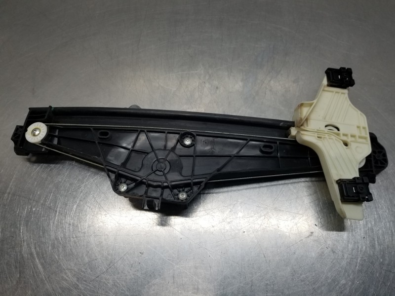 Recambio de elevalunas trasero derecho para citroen ds 7 crossback bluehdi referencia OEM IAM 9840197380 9829510780 9816733680