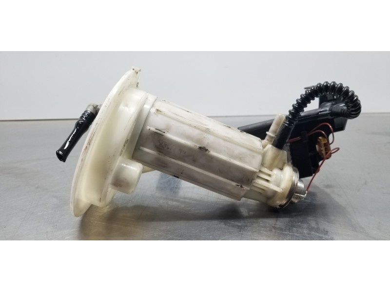 Recambio de aforador para bmw serie 6 cabrio (e64) 645ci referencia OEM IAM 16117373470 16146765825 6765843