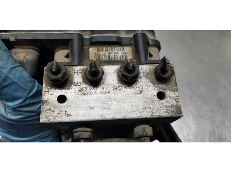 Recambio de abs para bmw serie 6 cabrio (e64) 645ci referencia OEM IAM 34516758743 0265234136 6758743