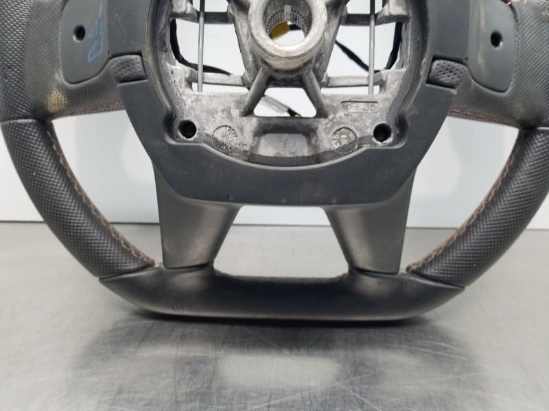 Recambio de volante para citroen ds 7 crossback bluehdi referencia OEM IAM 98186253ZD  