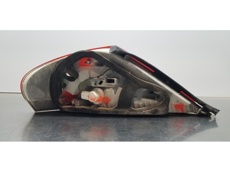 Recambio de piloto trasero derecho para bmw serie 6 cabrio (e64) 645ci referencia OEM IAM 63217170978  