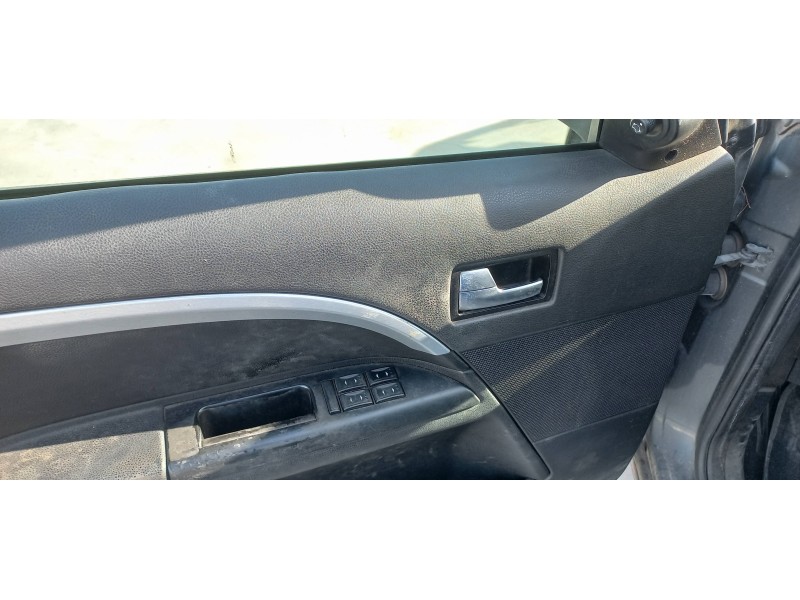 ford mondeo berlina (ge) del año 2004