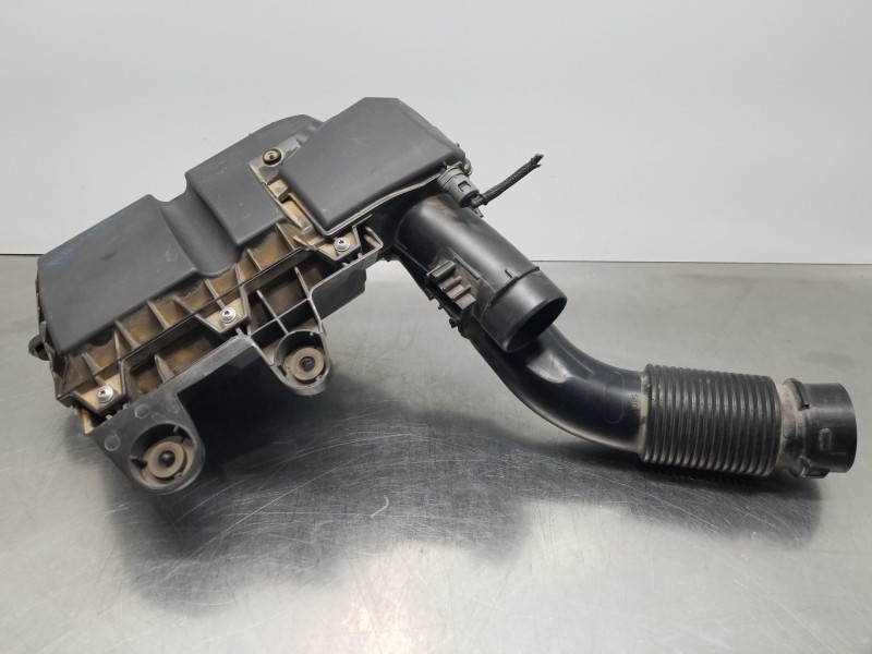 Recambio de filtro aire para citroen ds 7 crossback bluehdi referencia OEM IAM 9828002080  