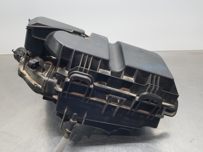 Recambio de filtro aire para citroen ds 7 crossback bluehdi referencia OEM IAM 9828002080  