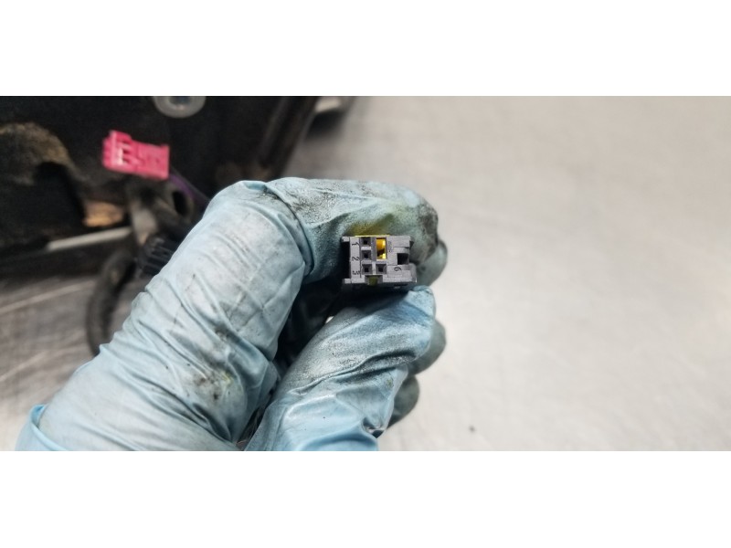 Recambio de retrovisor derecho para bmw serie 6 cabrio (e64) 645ci referencia OEM IAM 51167189344  