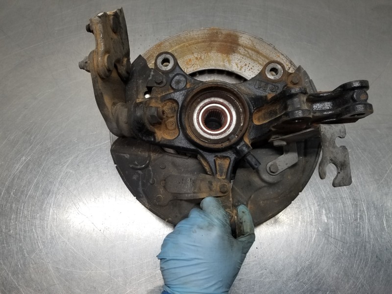 Recambio de mangueta delantera derecha para citroen ds 7 crossback bluehdi referencia OEM IAM 1647857280  