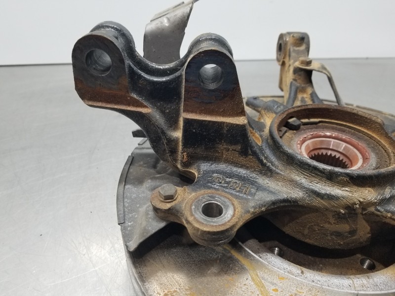 Recambio de mangueta delantera derecha para citroen ds 7 crossback bluehdi referencia OEM IAM 1647857280  