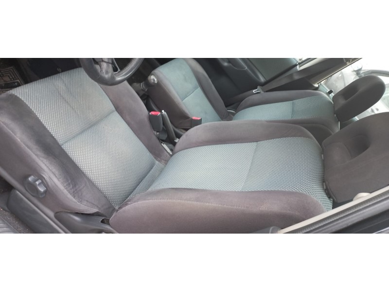 mazda premacy (cp) del año 2004